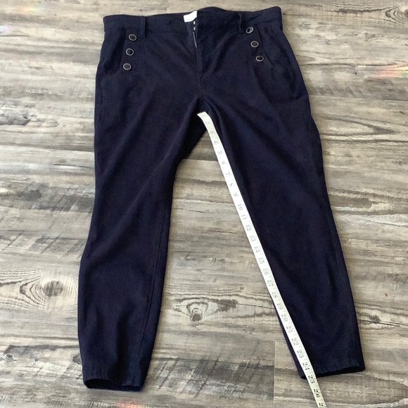 Women’s Navy LOFT Pants Size 10p - Picture 2 of 10